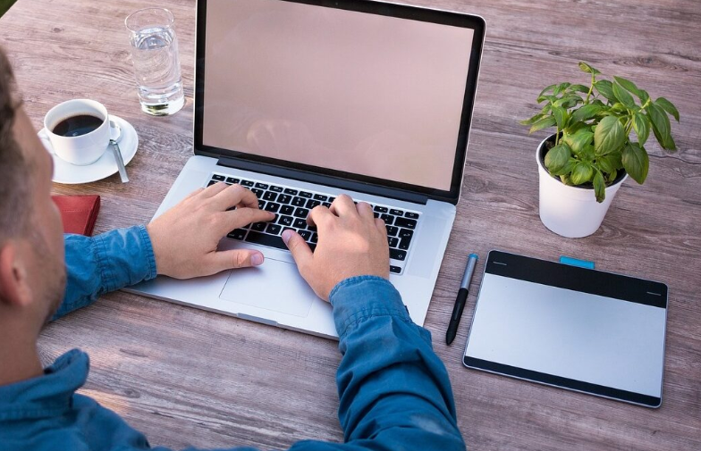 12 Types of Evidence That Boost Credibility on Your Website